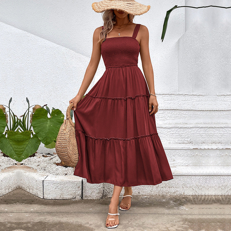 Pulling straps and sleeveless dress