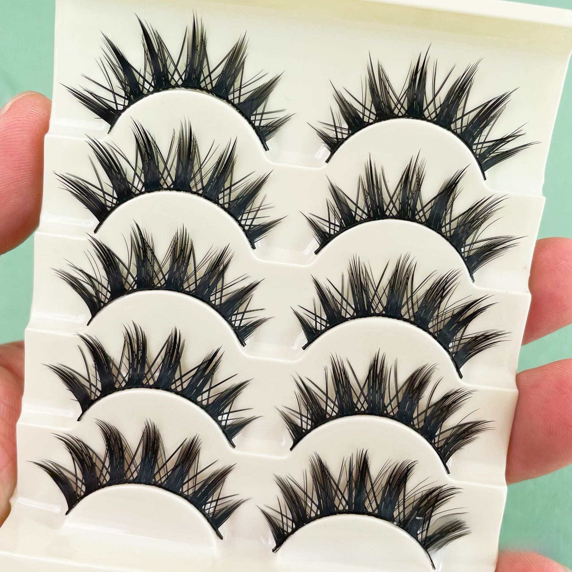 Dramatic Black False Eyelashes