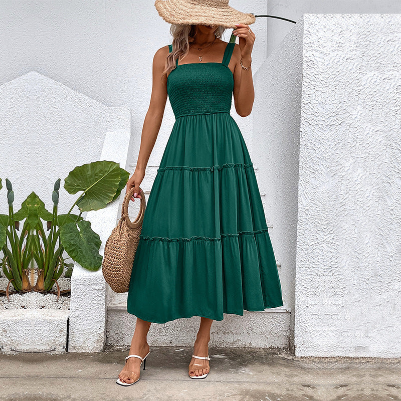 Pulling straps and sleeveless dress